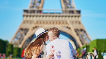 Máme pro vás nejlepší místa pro valentýnský polibek v Paříži