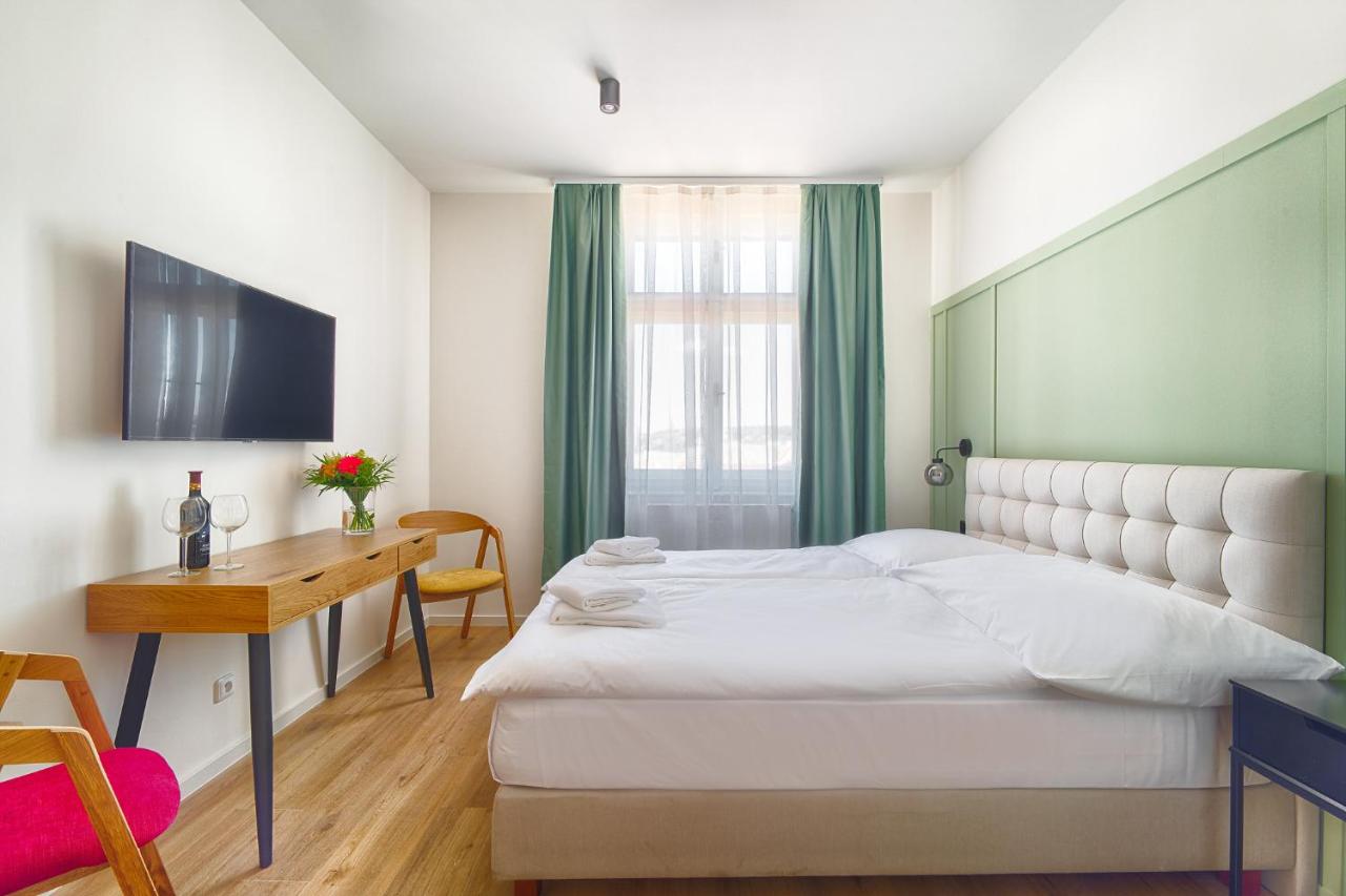 Luma Terra Prague Hostel: Oáza pro cestovatele v srdci Prahy