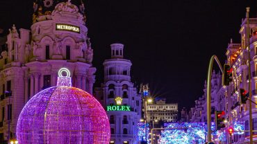 Královská show v ulicích Madridu: Reyes Magos jako zážitek, na který nezapomenete